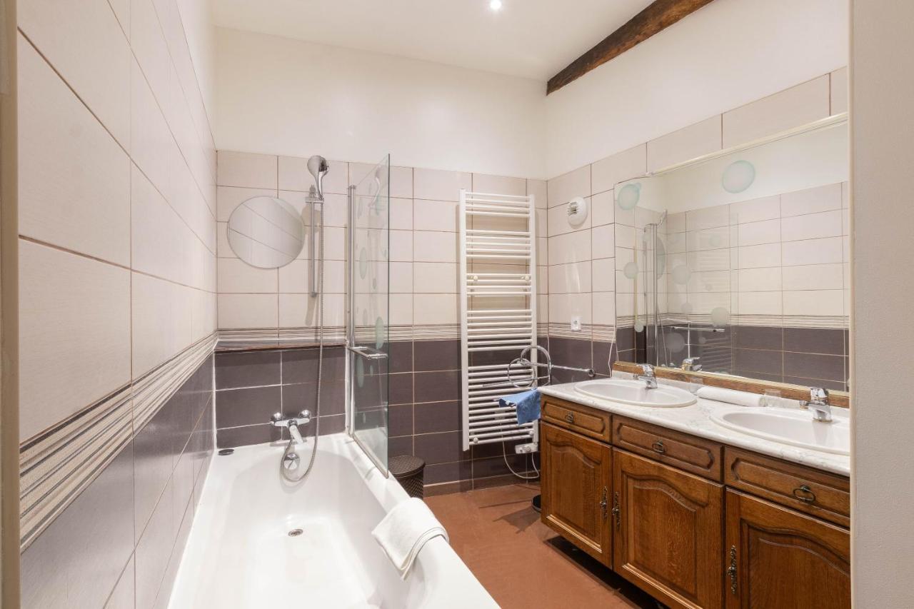 Cabana & Le Grand Historique - Centre-Ville Cluny Ngoại thất bức ảnh